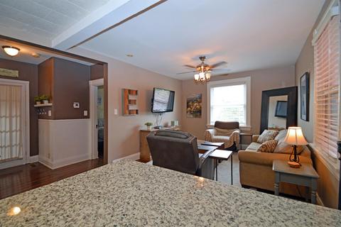 3249 Vine St, Cincinnati, OH 45220 photo 14