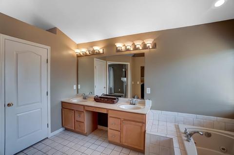 10083 Thoroughbred Ln, Cincinnati, OH 45231 photo 23