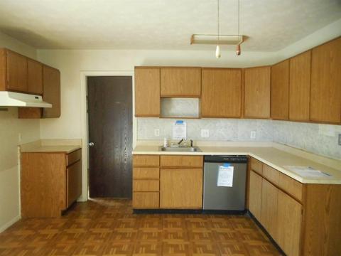 2417 Bracebridge Dr, Cincinnati, OH 45231 photo 6