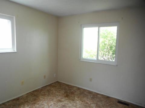 2417 Bracebridge Dr, Cincinnati, OH 45231 photo 12
