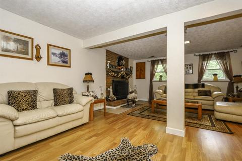 3987 Benjamin St, Cincinnati, OH 45245 photo 19