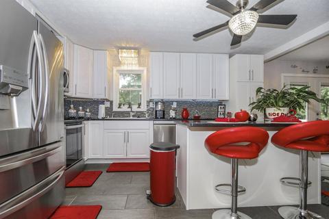 3987 Benjamin St, Cincinnati, OH 45245 photo 7