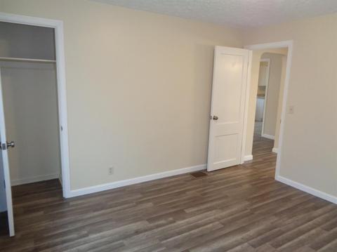 6608 Simpson Ave, Cincinnati, OH 45239 photo 13