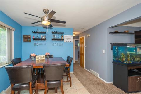 6832 Edmar Ct, Cincinnati, OH 45239 photo 12