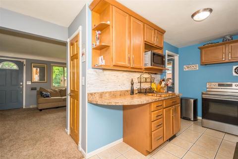 6832 Edmar Ct, Cincinnati, OH 45239 photo 6
