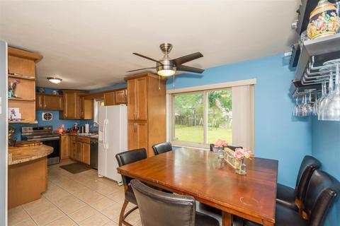 6832 Edmar Ct, Cincinnati, OH 45239 photo 7
