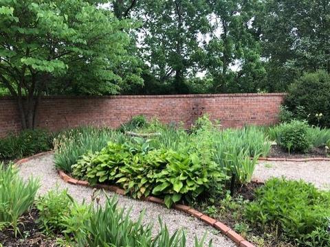 4660 Drake Rd, Cincinnati, OH 45243 photo 4