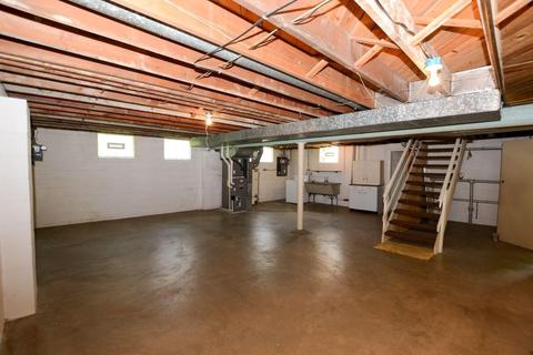 3821 Eileen Dr, Cincinnati, OH 45209 photo 17