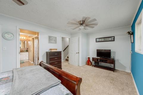 1504 Forester Dr, Cincinnati, OH 45240 photo 6