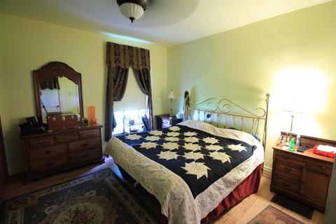 716 Cherry St, Blanchester, OH 45107 photo 7