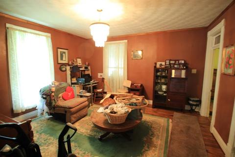 716 Cherry St, Blanchester, OH 45107 photo 6