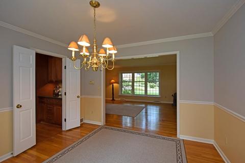 2823 Caledon Ln, Cincinnati, OH 45244 photo 8