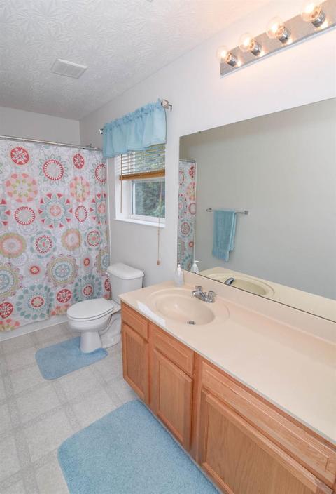 8 Spencer Ct, Amelia, OH 45102 photo 12