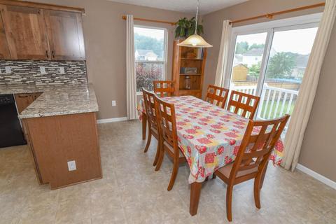 8 Spencer Ct, Amelia, OH 45102 photo 4