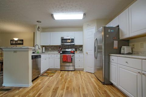 10480 Springrun Dr, Cincinnati, OH 45231 photo 11
