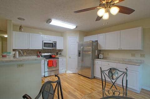 10480 Springrun Dr, Cincinnati, OH 45231 photo 9