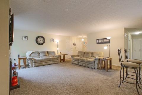 10480 Springrun Dr, Cincinnati, OH 45231 photo 6