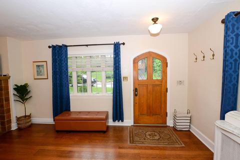 3445 Custer St, Cincinnati, OH 45208 photo 4