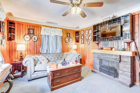 655 Roebling Rd, Cincinnati, OH 45238 photo 5
