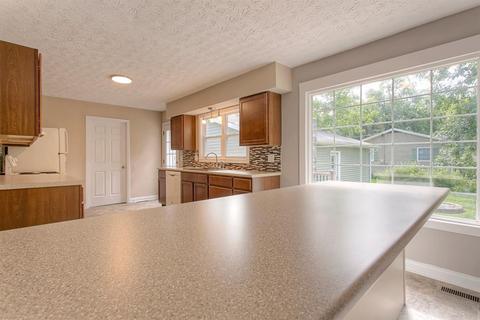 204 Second St, Mount Orab, OH 45154 photo 6