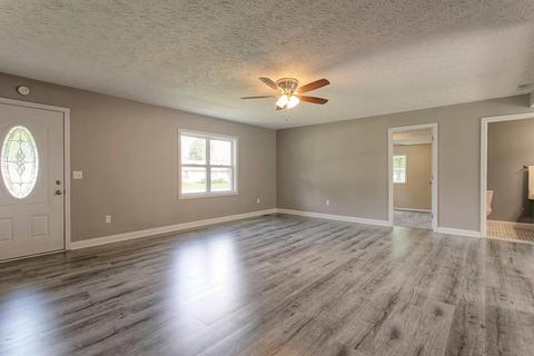 204 Second St, Mount Orab, OH 45154 photo 3