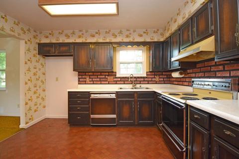 752 Pickwick Dr, Cincinnati, OH 45255 photo 10