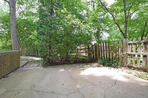 752 Pickwick Dr, Cincinnati, OH 45255 photo 27