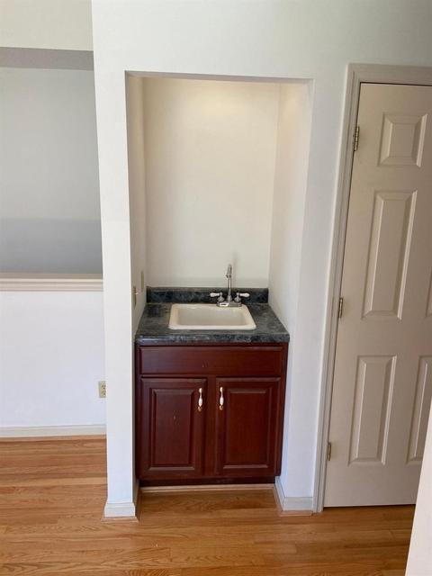 3037 Chatham Ct, Maineville, OH 45039 photo 3
