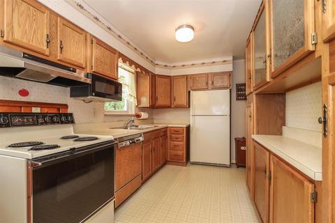 5444 Haft Rd, Cincinnati, OH 45247 photo 8
