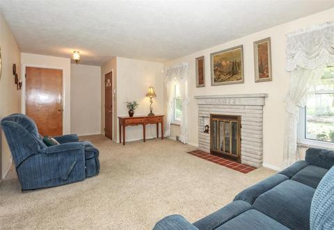 5444 Haft Rd, Cincinnati, OH 45247 photo 4