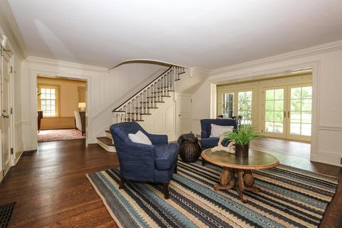 8325 Given Rd, Cincinnati, OH 45243 photo 18
