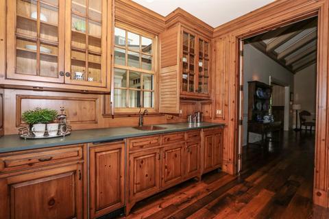 8325 Given Rd, Cincinnati, OH 45243 photo 7