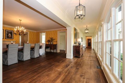 8325 Given Rd, Cincinnati, OH 45243 photo 16