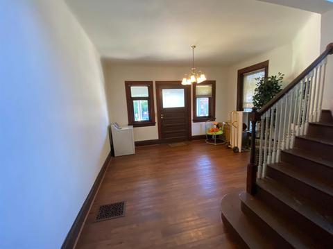 506 Prospect Pl, Cincinnati, OH 45229 photo 4
