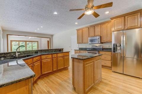 8887 Harrison Ave, Cleves, OH 45002 photo 4