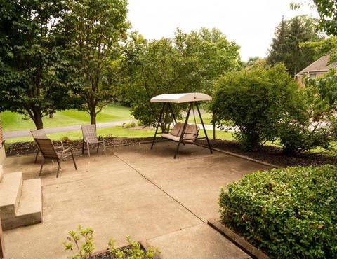10245 Normandy Close, Evendale, OH 45241 photo 2
