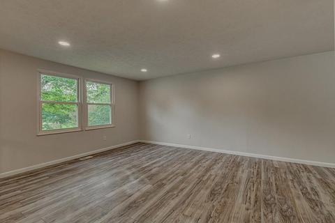 1295 Surrender Ct, Amelia, OH 45102 photo 16