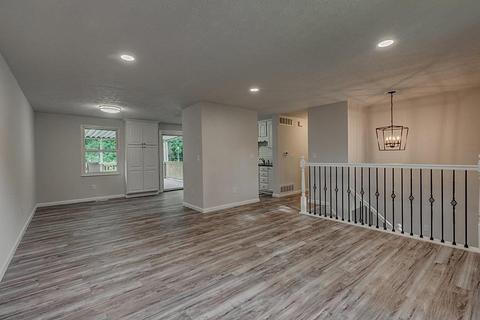 1295 Surrender Ct, Amelia, OH 45102 photo 10