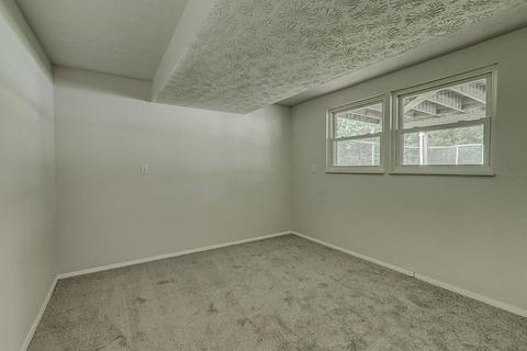 1295 Surrender Ct, Amelia, OH 45102 photo 14