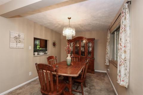 6704 Jamar Dr, Cincinnati, OH 45224 photo 7