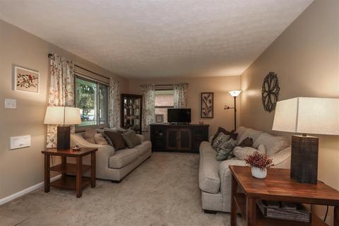 6704 Jamar Dr, Cincinnati, OH 45224 photo 5