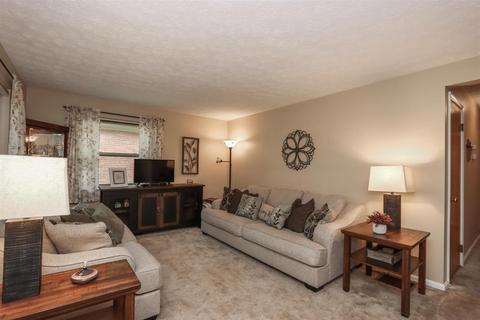 6704 Jamar Dr, Cincinnati, OH 45224 photo 4