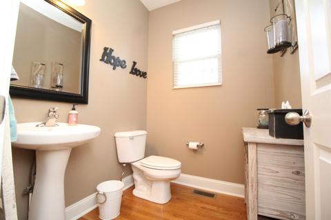 677 Hyacinth Rd, Cincinnati, OH 45245 photo 26
