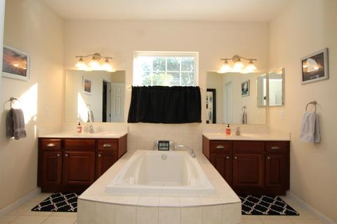 677 Hyacinth Rd, Cincinnati, OH 45245 photo 20