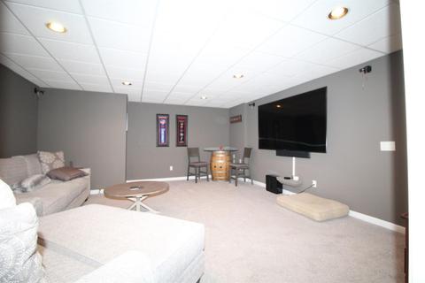 677 Hyacinth Rd, Cincinnati, OH 45245 photo 17