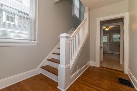 6604 Murray Ave, Cincinnati, OH 45227 photo 4