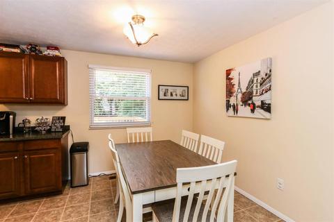 980 Smiley Ave, Forest Park, OH 45240 photo 8