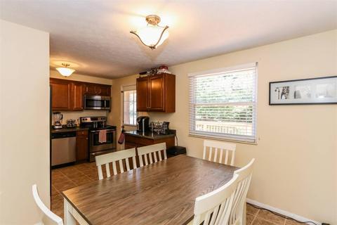 980 Smiley Ave, Forest Park, OH 45240 photo 9