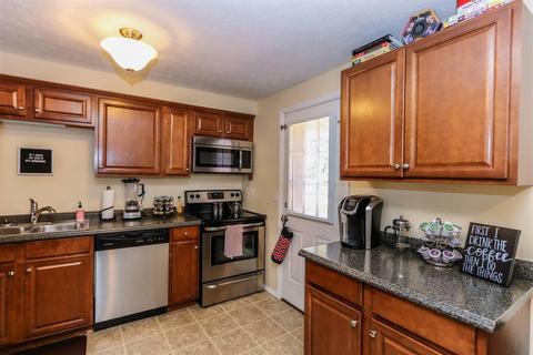 980 Smiley Ave, Forest Park, OH 45240 photo 3
