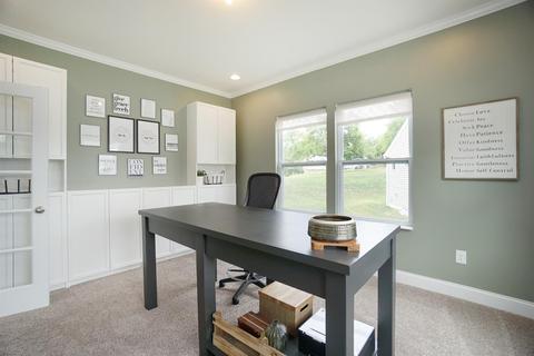 10033 Arnold Dr, Woodlawn, OH 45215 photo 5